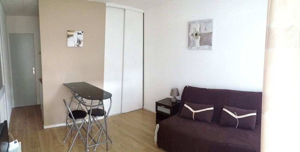 Ferienwohnung Bien Etre Immo Poitiers Exterior foto