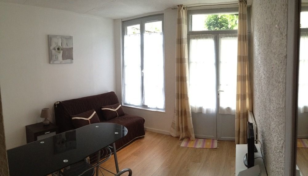Ferienwohnung Bien Etre Immo Poitiers Exterior foto